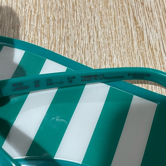 Coach flip flops - Picture 6 of 6